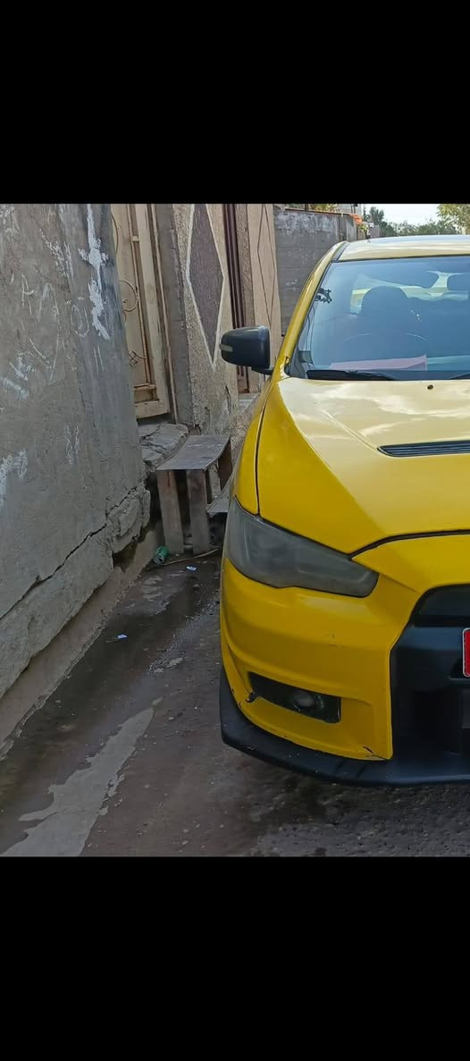 السلام عليكم لانسر قرش GT  السعر 65 وبيه مجال فول موصفات فتحه وبصمه شفتات سرعه تحكم استيرن سياره لايت بك لايات سبورت بنيد كاربون فايبر وبعد بيه كومة مواصفات بيه فقط محرك كايم باقي اكفلك كهربائيات كير صدر مشط شدريد اكفلك حاضر مكاني بغداد العبيدي ***********
