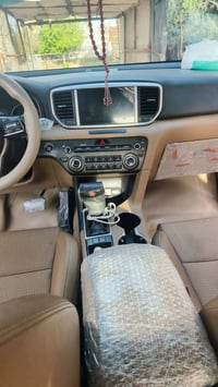 كيا سبورتج • ٢٠٢١ • الرمادي