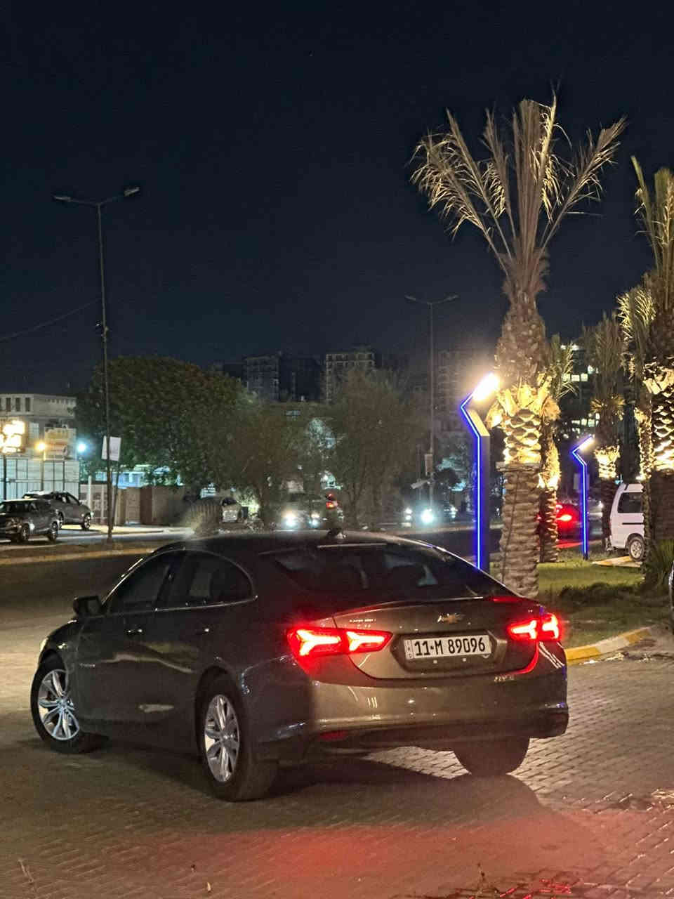 السلام عليكم 

ماليبو ٢٠٢٠ ذهبي
ويل ١٧
تدفئة كشنات 
شاشة كبيرة 
كشن كهرباء
قطعتين تبريد
بصمة 
وبقية مواصفات معروفة 
 حادث السياره بنيد و جاملغ ايمن 
وبيها بارد بسيط 

 السيارة عارضها مكينه بيها خانة واكفة كاسرة بستم او يراد تجفيت اي شي داخلها اني ابيع مكينه كايمة 
 السعر ٩٣ ورقة بيها مجال بسيط 
حتة اذا تبدل طابوكة كاملة معروف سعرها و تكمل عليك ارخص من سعر السوك
(( السيارة تشتغل و تمشي طبيعي ))
***********
