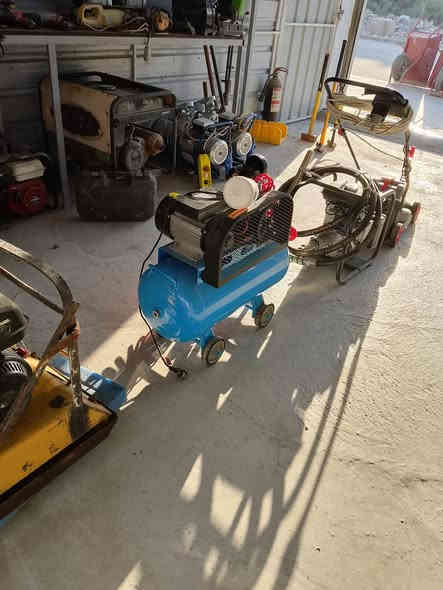 سلام عليكم
سكلة الاخلاص لتأجير كافة مواد البناء وكل الاغراض جديدة وبنسب الاسعار مستعدون لهدم الدور ول بنايات 
الموقع: الهياكل شارع 60 شارع الصورة 50 متر عن الصورة
الاستفسار:***********
