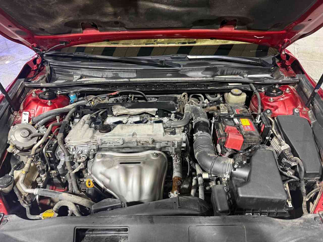 ارخص تويوتا كامري 2019 gle شركة ساز ماكو مثل سعرها رقم سلمانيه با اسمي فوول 1/1 بيها بارد بالابواب والجاملغات الاماميه موضحهن بالصور وبيها الجاملغ الخلفي مرشوش بسبب شخوط سونار بيها مسوي قبل سنه السيارة بيها اضافة منظومة غاز ايطاليه دبل سيفتي ال 50 لتر ب 10 الف يمشي 400 كيلو المواصفات سلايت بصمة دخول ذكي سايد بريك بصمة بردة خلفية مري شفط عندة التقفيل شاشة عطلات حساس امامي خلفي زنون عالي ناصي كشن كهرباء ومغلفات المحرك 2500 تنفس طبيعي يفرق عن الي يجي بالكامري الامريكي والكير Atf
نقوصاتها تصليح الدعاميات الاماميه والخلفيه فقط ودرع محرك هم تعبان 
السعر 180 وبيها مجال ولا يجي احد ويكلي ليش مسوي اضافة وشادلها غاز كل السيارات من السايبا الي ما تصرف لل 8 سلندر دا ايشدولهن علمود الاوكتان ويخلص من دوخة المحسن 
*********** بي وات ساب بغداد, العراق
