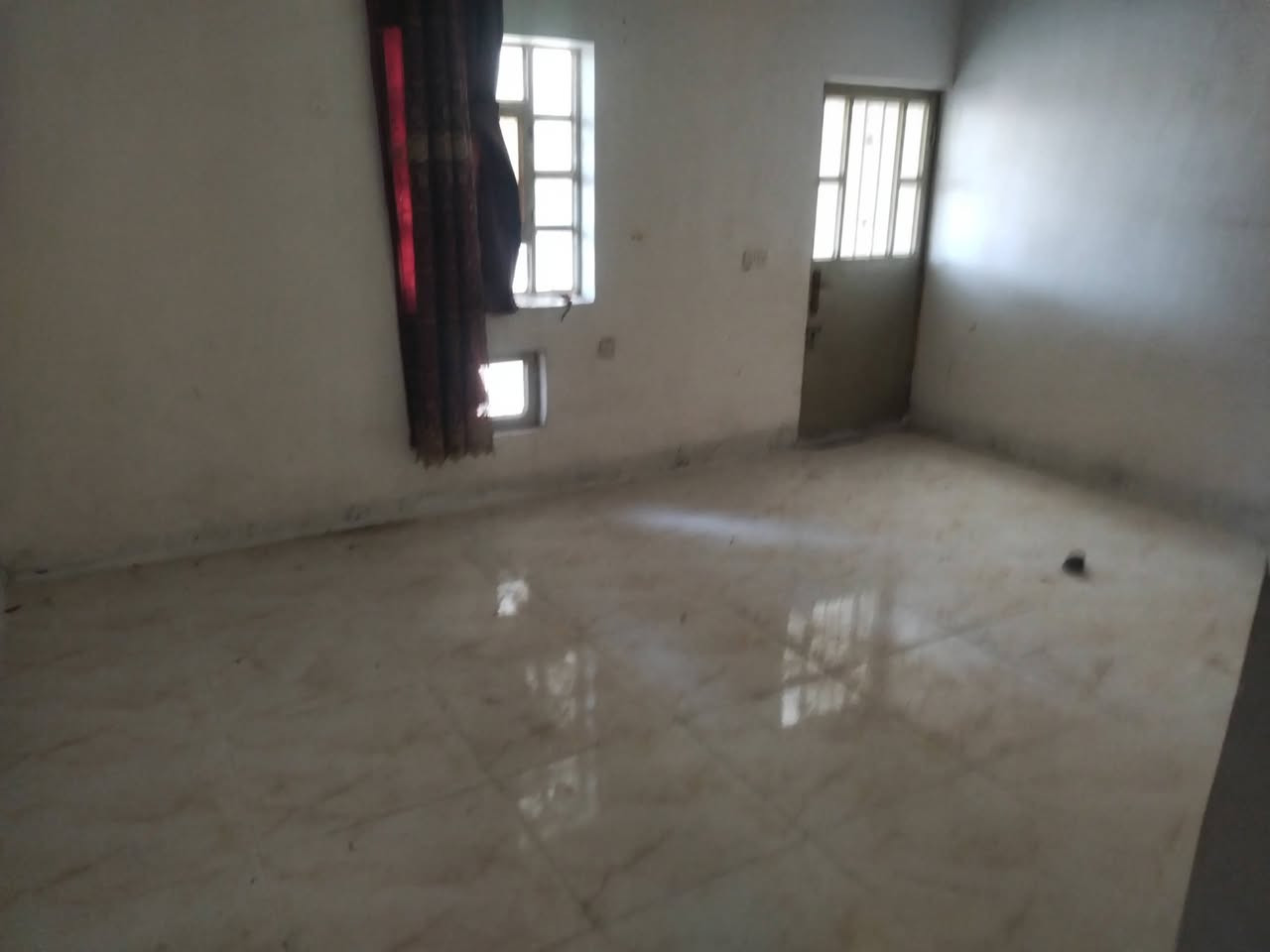 دار للبيع مساحه ٢٥٠م زراعي يتحول بكاع شيخ سماعيل مقابل قاعه الحديد بشارع التدبير سعر ٦٠ للاتصال *********** او *********** واتساب كورك
