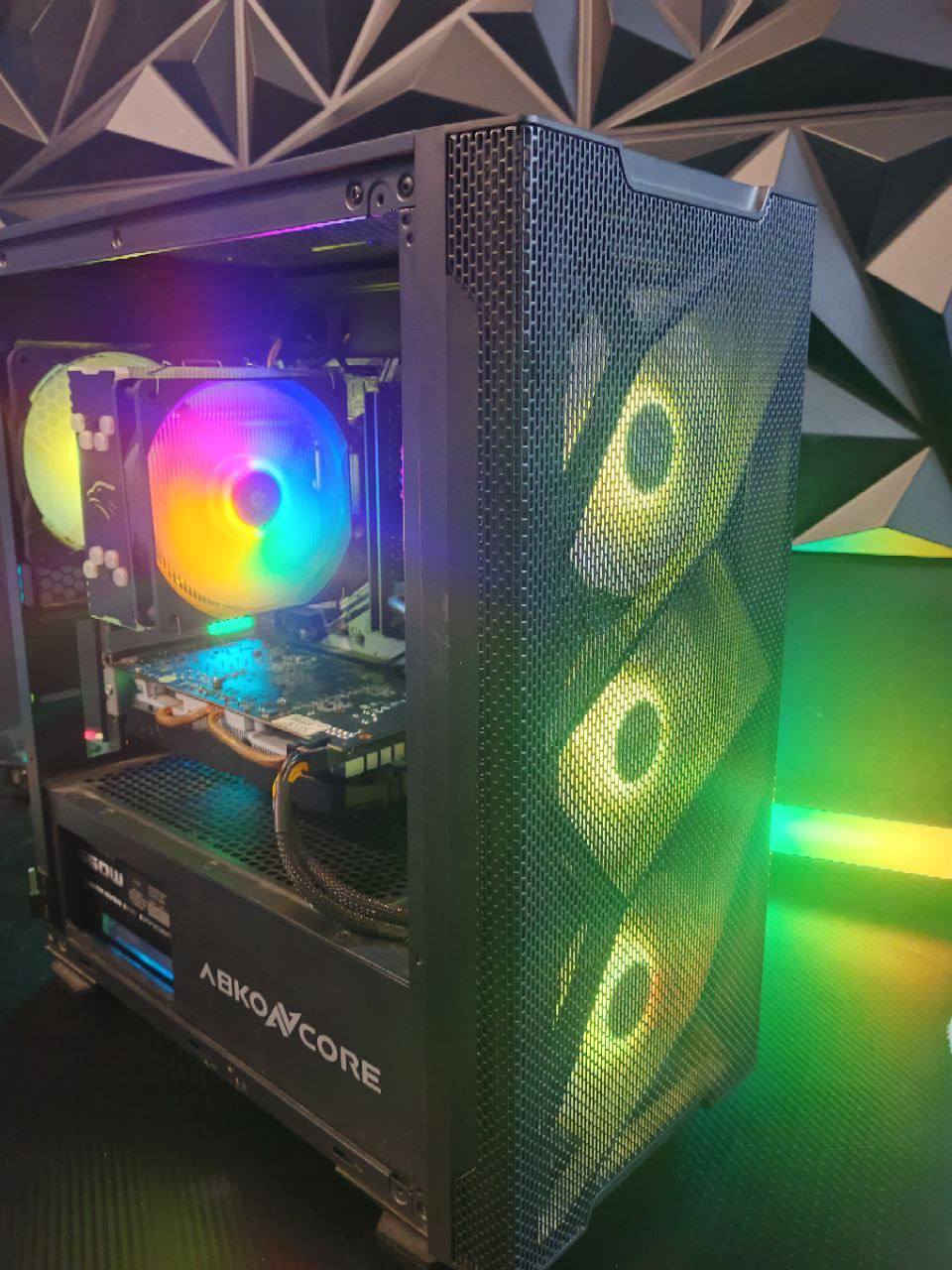 السلام عليكم تجميعة اقتصادية
I5 9600K
RX580 8GB
ASROCK B365M HDV
16GB RAM 
HDD 1TB
SSD 120GB
PSU 650w 
Case 4FAN RGB

سعرها 450,000 الف دينار

واعتذر ما اكدر ابيع قطع

مكاني بغداد منطقة الكراده 📌

رقم ***********
