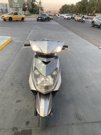 للبيع سكنس فحل نوزل خطين ماشيه21الف موديل2012دراحه رمبه واجدد من الرمب...