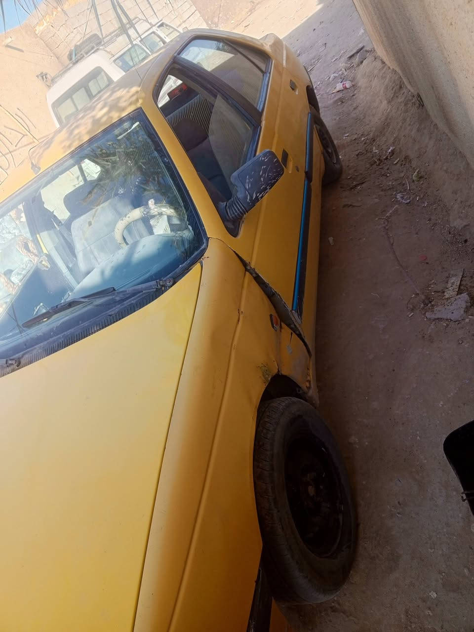 بيجو روه  محوره محرك وكير ونجي 4سلندر السياره عوزه بس حداديه وباور شرط ترايك 160 رايده ب10 قفل أو ترهم مراوس مكاني نجف كوفه ***********
