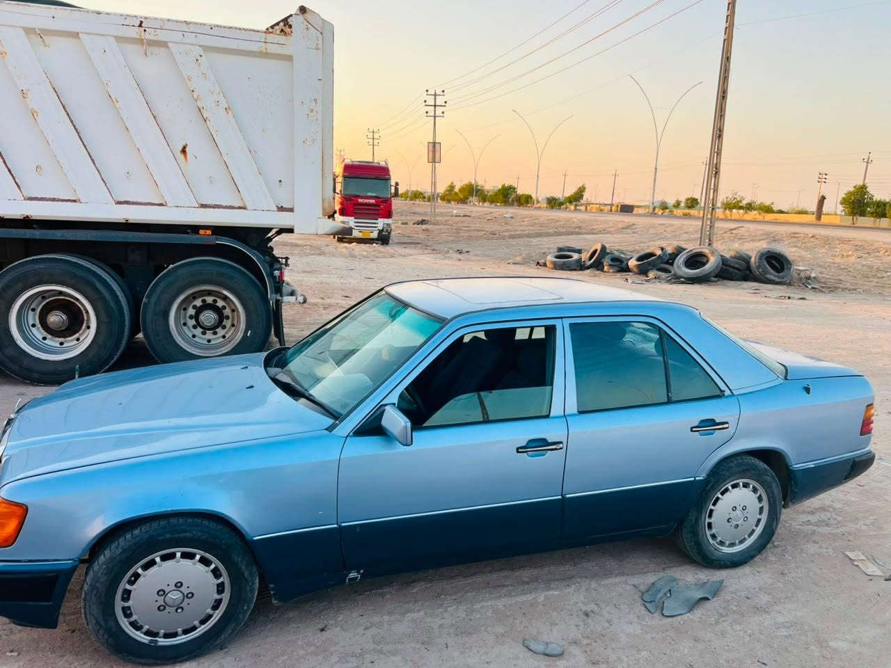 السلام عليكم دب مارسدس مديل1987محرك فيفتي 2500رقم بغداد سنويه 29سعرها53 وبيها مجال مكان بصره قرنه ***********
