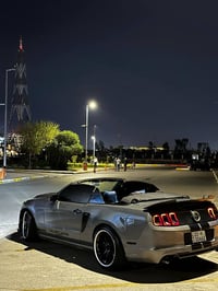 موستانغ • ٢٠١٣ • لون اسمنتي