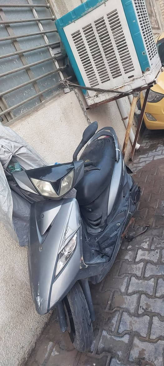 مكفوله مكينه شرط برغي ممفتوح بيهه كابريتر بلاديه
كهربائيات شغاله كلهه
كيج بانزين شغال
بنز جديد
دسكات جديد 
مبدلهن
بولبرنات اماميه جديده
تايرات جديده
كلج بلادي
700 وبيهه مجال بسيط
***********
