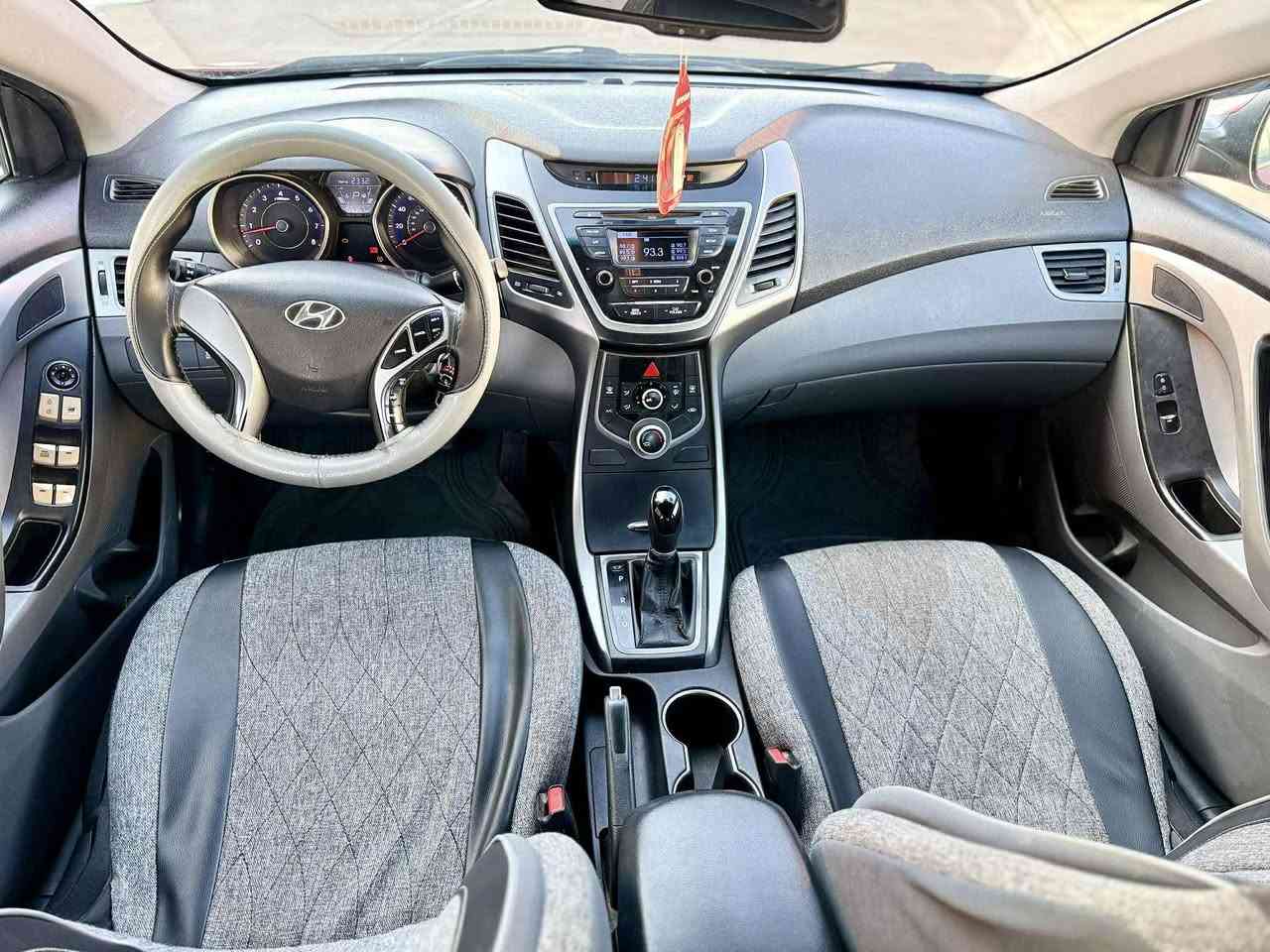 السلام عليكم النترا 15 أمريكي للبيع *********** السعر 100
