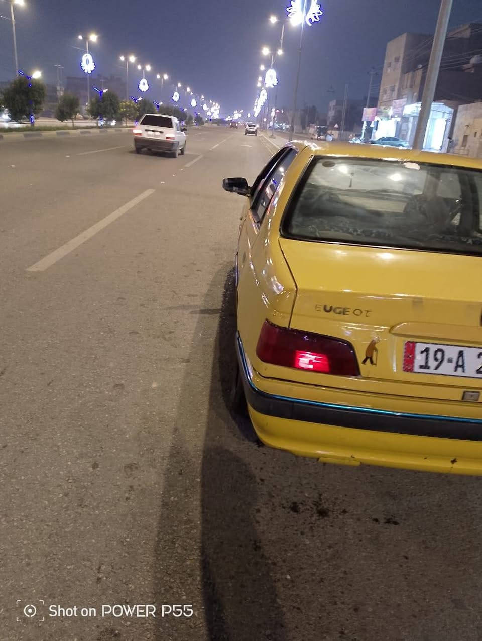 سيارة بيجو باص مديل 15لبيع مجرد ضربه بسيطه بالجاملغ الوره رقم انكليزي سيارة مصفره من غرامات والهئيه سنويه ب28تسقط سعر 30.. رقم تليفون لشراي فقط
***********محافظة كربلاء
