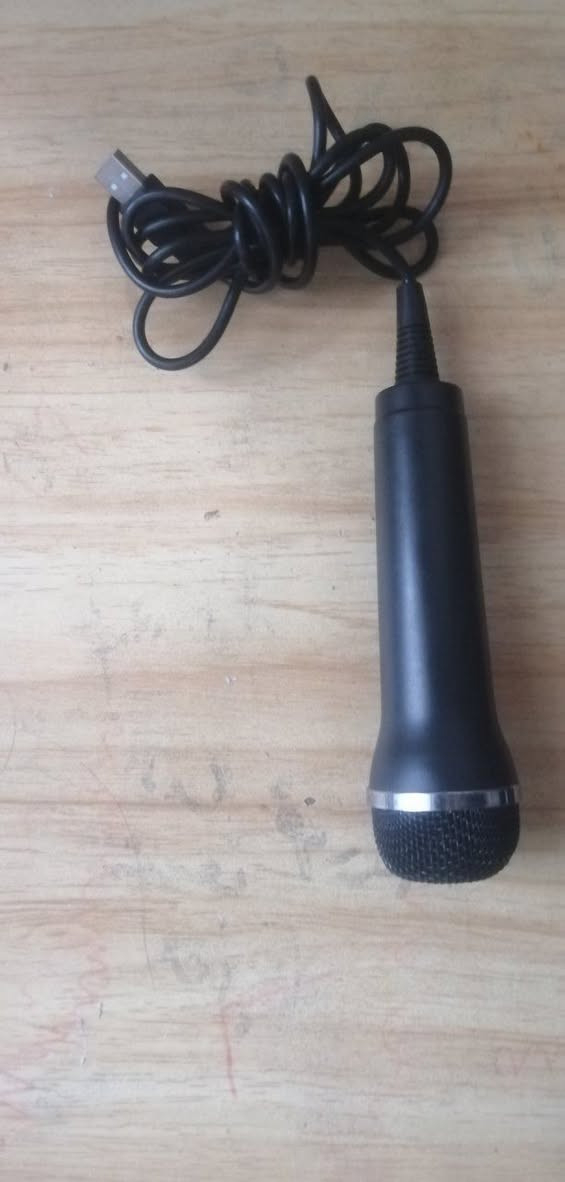 السلام عليكم غراض بسعر مناسب مكينة حلاقة اصلي كوري 🇰🇷  ديجي بلوثوت  كامرة شغال حاسبات حجم كبير اصلي مكرفون يرهم على حاسبة او ديجي راوتر حجم صغير كلهم 15


**إذا كنت صاحب هذا الإعلان وتريد حذفه لأي سبب، رجاءا أرسل رسالة إلى الدعم الفني**