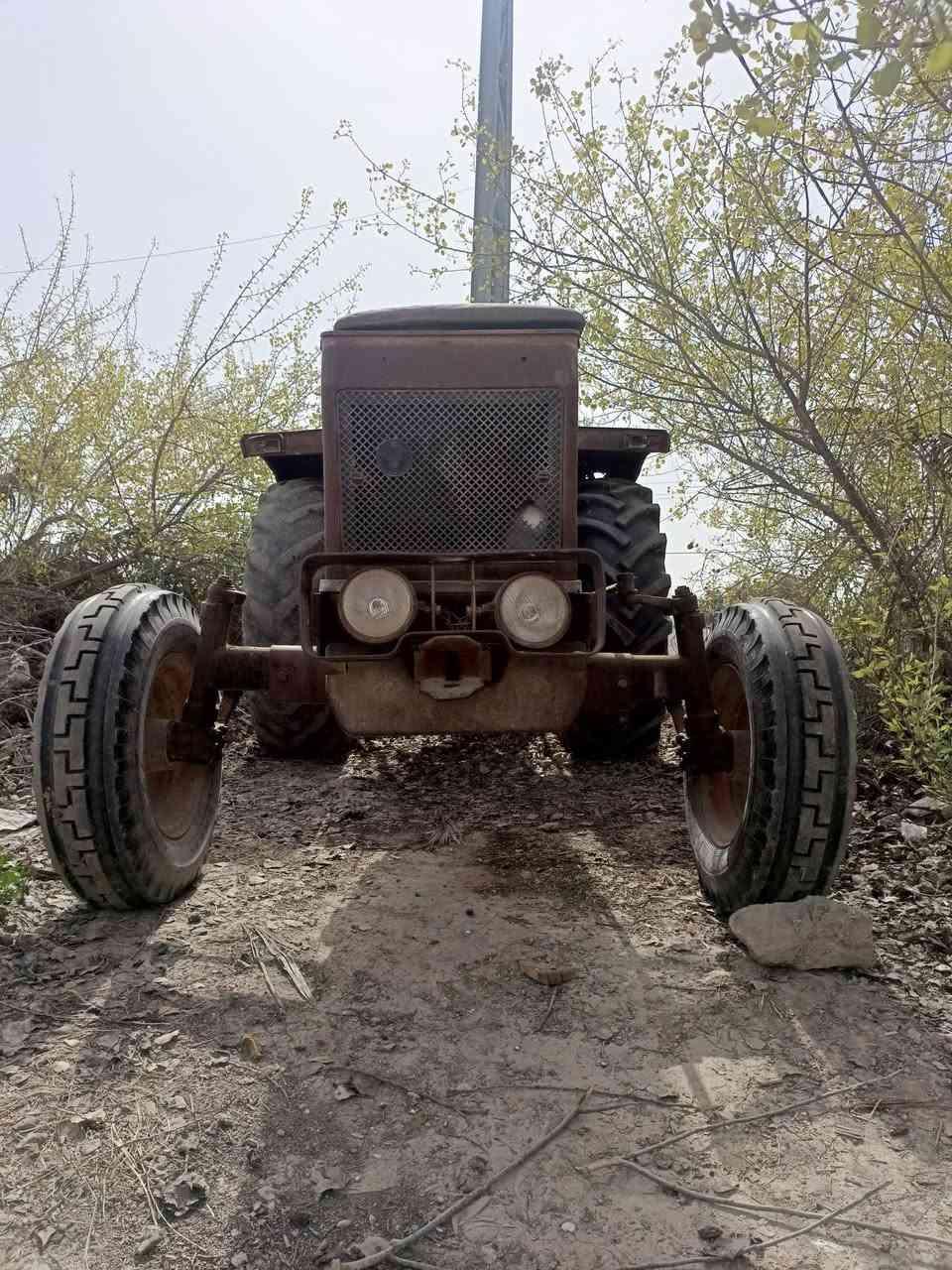 السلام عليكم
عنتر ٧١ موديل ٨٧ رقم بابل صدامي بأسم والدي الله يرحمه متعهد بالتحويل كفاله عامه على وضع الشركه كلشي ممفتوح بيه بس مكينته تبخر بدون تنقيص والتاير الخلفي شويه تعبان مالت الشركه حصة كاز ١٠٠٠ لتر الشهر تشتغل نكرة سلف وراه فدان خاشوكه وديج وعربانه السعر ٦ مليون قفل مكاني حله هاشميه.


**إذا كنت صاحب هذا الإعلان وتريد حذفه لأي سبب، رجاءا أرسل رسالة إلى الدعم الفني**