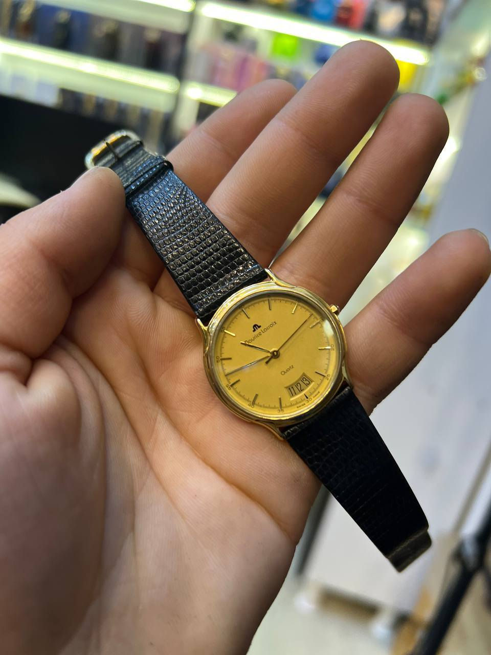 ماكلك نوادر ولا هل حجي ساعه مميزه حلوه موريس لاكروا نضافه لوك ستيكر قطر 32سير مبدل بوك مبدل سعر مناسببببب بس 145الف دينار توصيل مجاني تحياتي لكم


**إذا كنت صاحب هذا الإعلان وتريد حذفه لأي سبب، رجاءا أرسل رسالة إلى الدعم الفني**