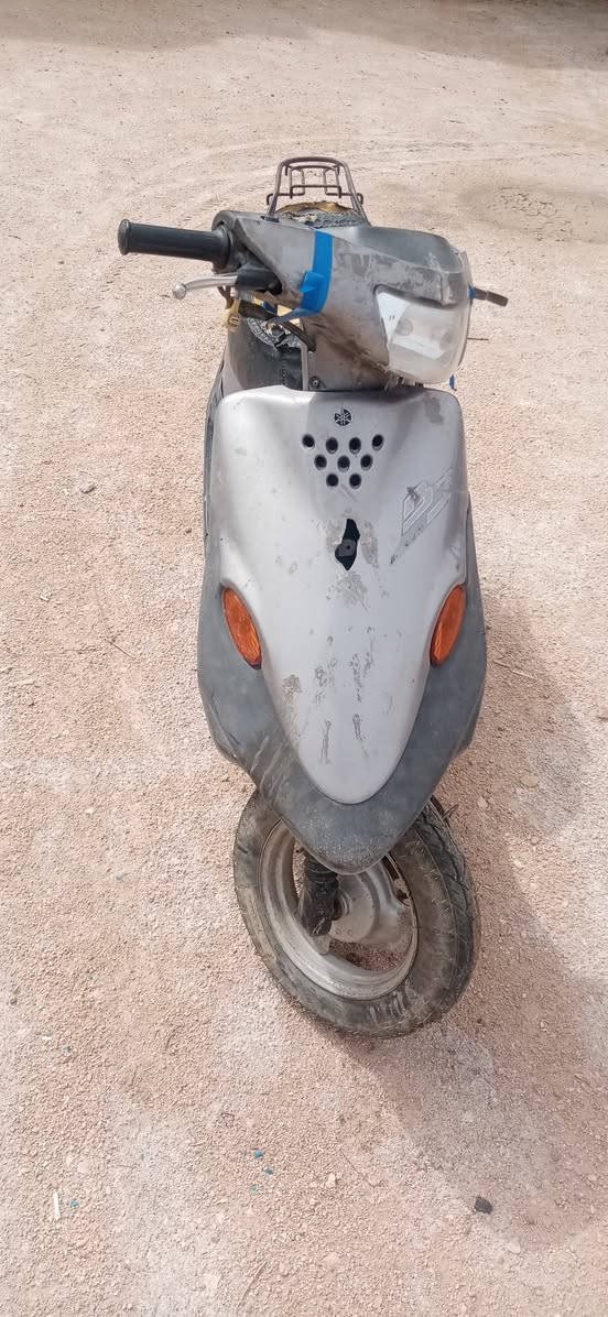 بيجي لون رصاصي شغاله سلف هندر لايت بكد لايت حساس دهن عداد البانزين بس شويه كفراتها تعبانه سعرها 250الف


**إذا كنت صاحب هذا الإعلان وتريد حذفه لأي سبب، رجاءا أرسل رسالة إلى الدعم الفني**