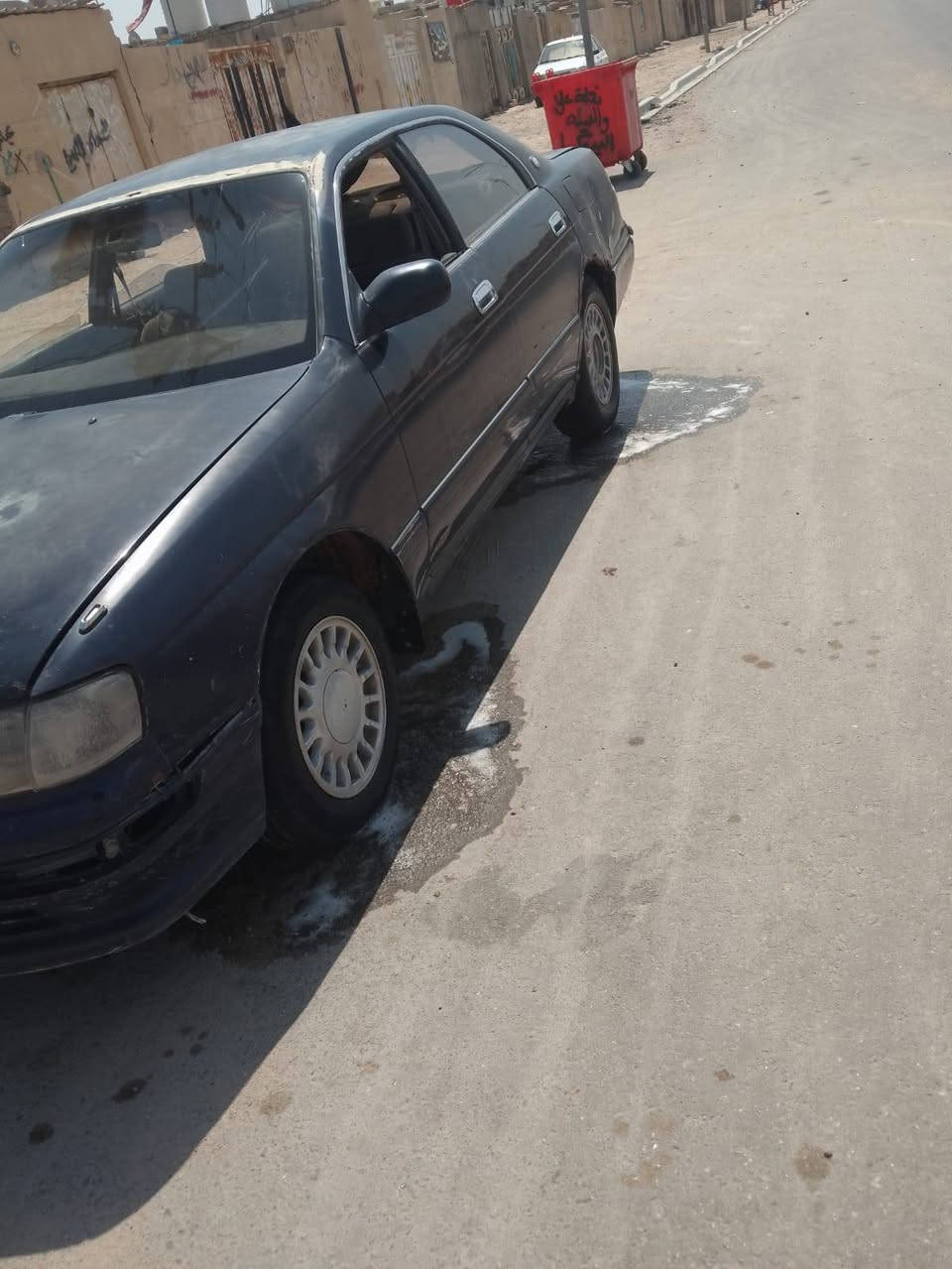 السلام عليكم بطة فصل مكفولة كصه ونقل جثه موديل١٩٩٣ كير جديد محرك يبخر رقم بصرة راعيها ما مواجها رايدها ب١٨ وبيها مجال *********** . مكاني البصرة الزبير.
