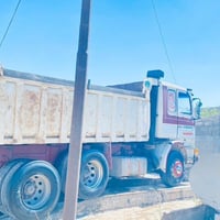 قلاب سكانيا • محرك ١٢ ونص • محرك يدخن