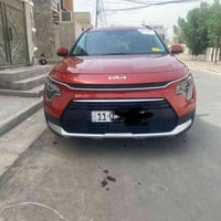 كيا نيروو جديده موديل 2023 رقم بغداد دولي  ماشيه 27 الف ميل 3انضمه الس...