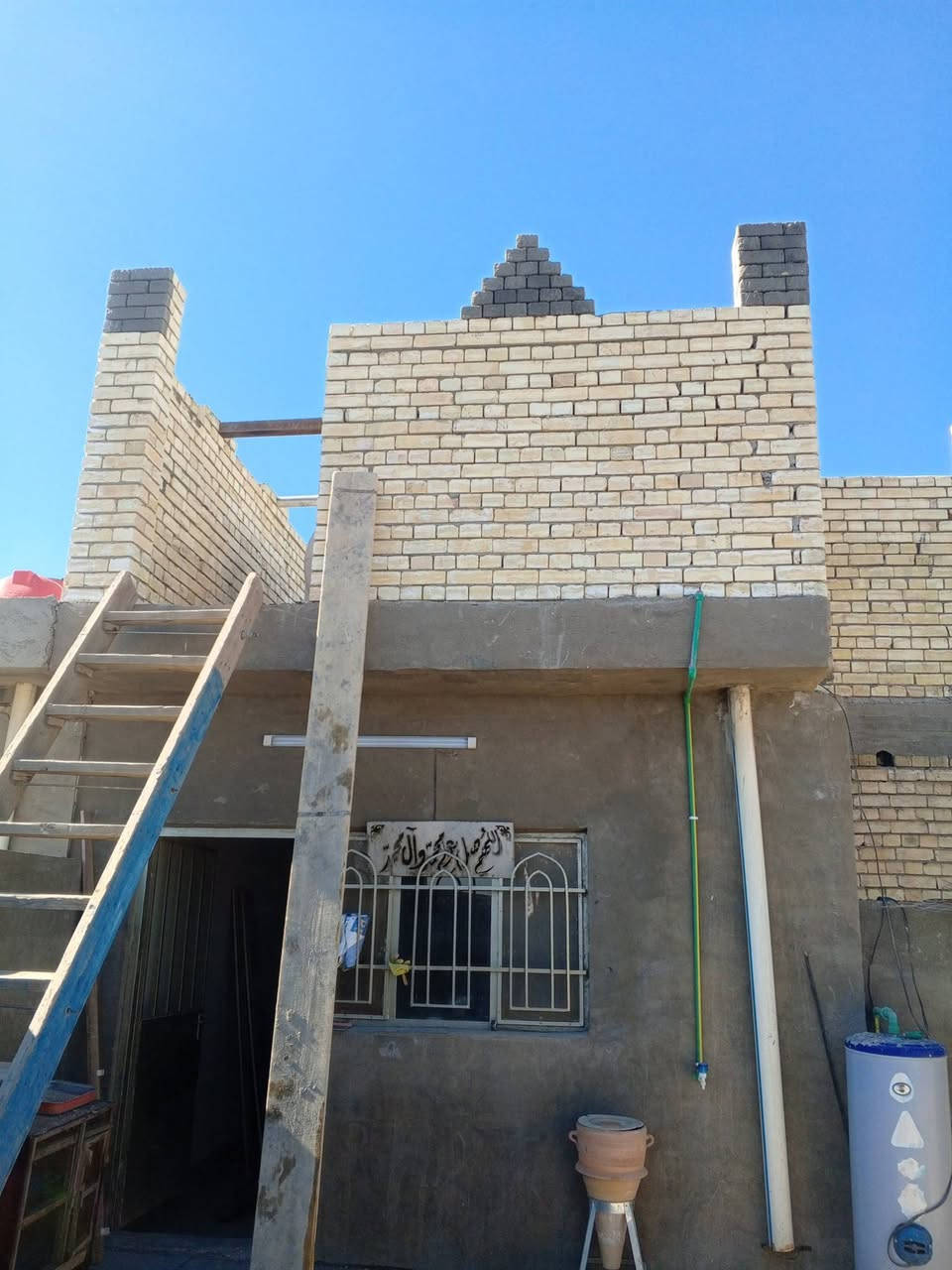 خلفه بناء بغداد الشعله نعمل بأنسب الاسعار شغل درجه اولى سعر مناسب ***********
