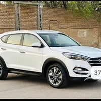 توسان خليجي 2017. سياره جديده ونظيفه ماشيه 76 كم حقيقي شرط الفحص مكينه...