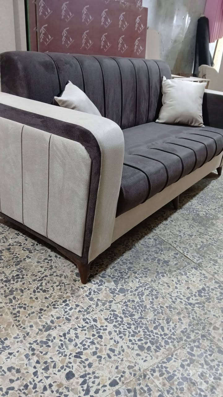 تخم قنفات للبيع بعدة جديد السعر 500 وبي مجال  10 مقاعد


**إذا كنت صاحب هذا الإعلان وتريد حذفه لأي سبب، رجاءا أرسل رسالة إلى الدعم الفني**