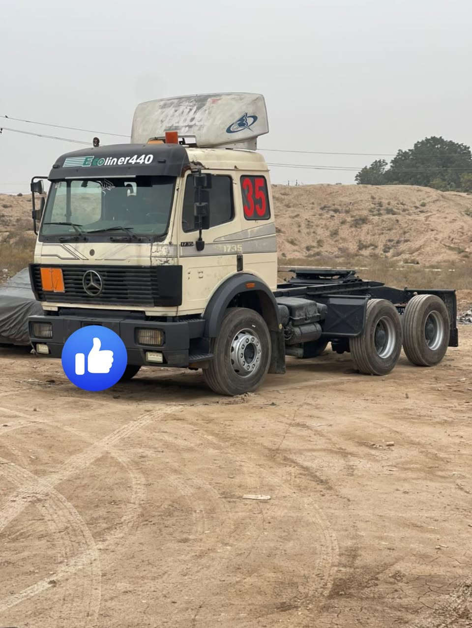 سلام عليكم سكس ويل للبيع مجموعه جيف وربع مكينه35 كير155 كهربائي سياره تك ومطوله قماره بلاديه بسنويه  ذات جوانب متحركه رقم مشروع وطني السعر 360    ***********
