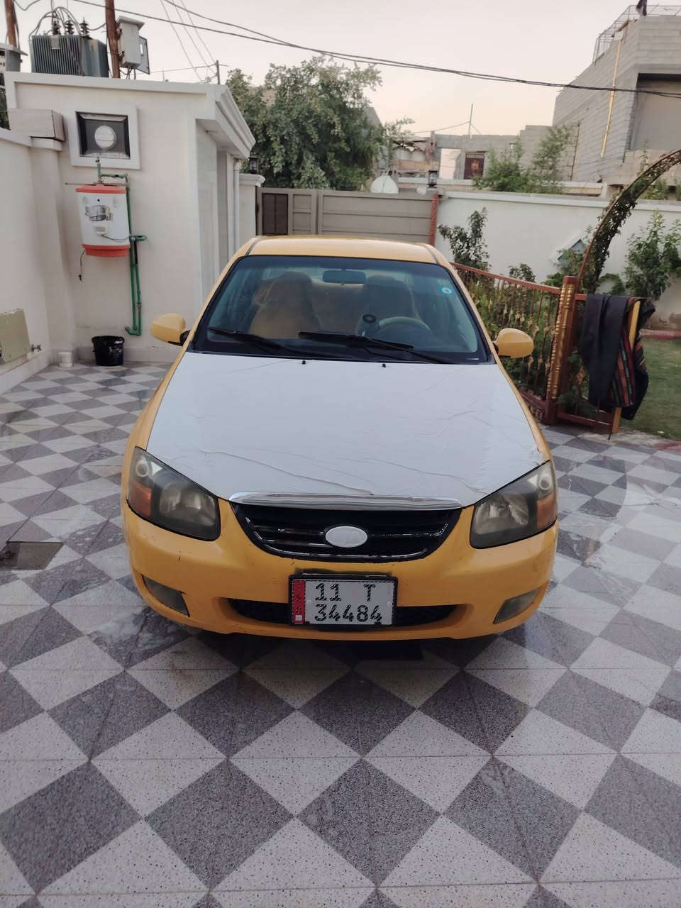 السلام عليكم سبكترا للبيع موديل 2007 كير اوتاماتيك رقم بغداد بأسمي .السيارة جاهزة مكينة وكير خير من الله تخم تاير جديد مصفره هيئة وغرامات داخلة  هزة جديدة حادث الجاملغ الامامي بدون دواخل مكاني ديالى بعقوبه للاستفسار الاتصال ***********
