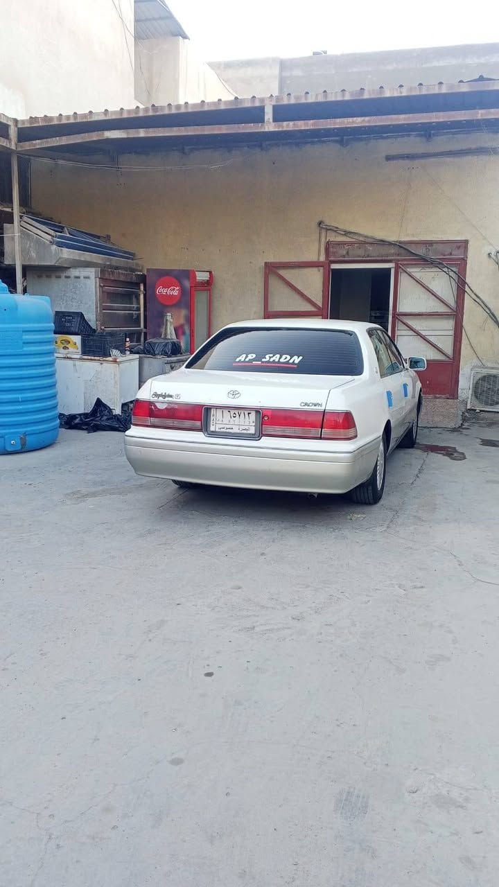 السلام عليكم 
راس الثور للبيع موديل ٩٧ رقم بصره اصل شرط التحويل 
مكينتها vvt 3000 ام ابطل 
سياره كشنات كهربائيه
الكشنات الخلفيه فصل كهربائي 
١٢ قرص 
فول مواصفات ماعده التنته 
تبريده شغال 
تخم تأير جديد 
سياره كلها ع بلادها 
سنويتها لل٢٩
وبضربه بسيطه بصندوك 
السعره ٨٥ وبيها مجال
للاستفسار متوفر اتصال ووتساب 
***********
