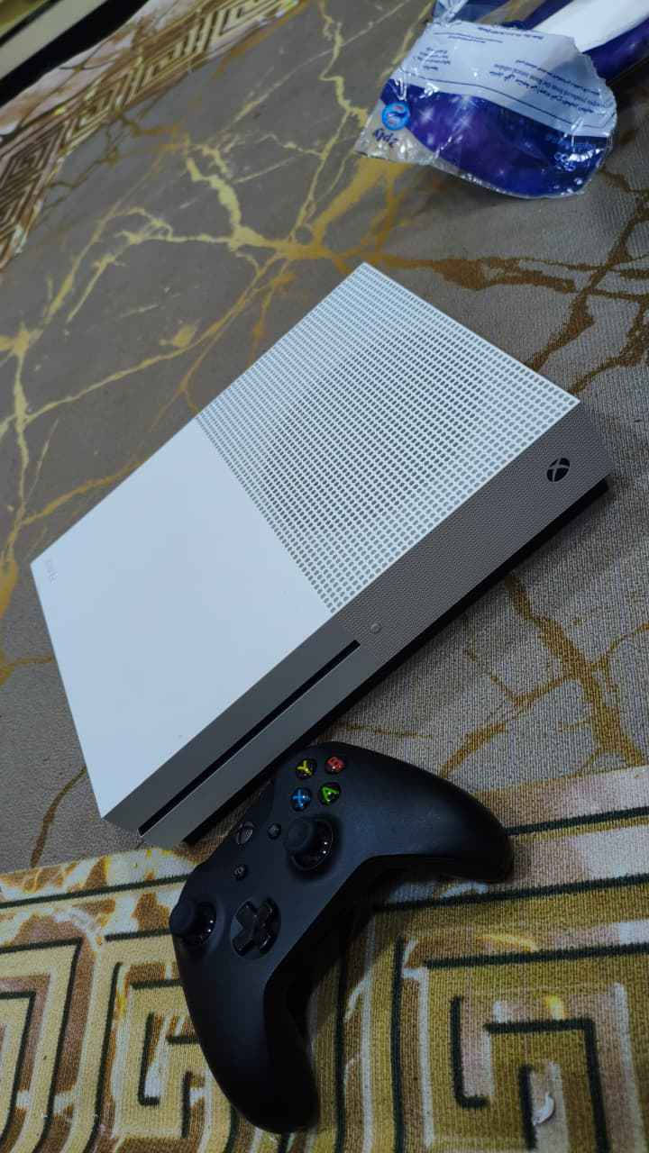 اكس بوكس ون اس
ذاكره 1تيرا
العاب
1-فوزرا 5
2-GTA 5
3-مودرن 3 
4-روكت ليك
5-فيفا 25
مفتوح تنضيف
سعر 165 بي مجال كركوك, العراق


**إذا كنت صاحب هذا الإعلان وتريد حذفه لأي سبب، رجاءا أرسل رسالة إلى الدعم الفني**