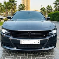 تشارجر SXT • V6 • ٩٤ الف ميل