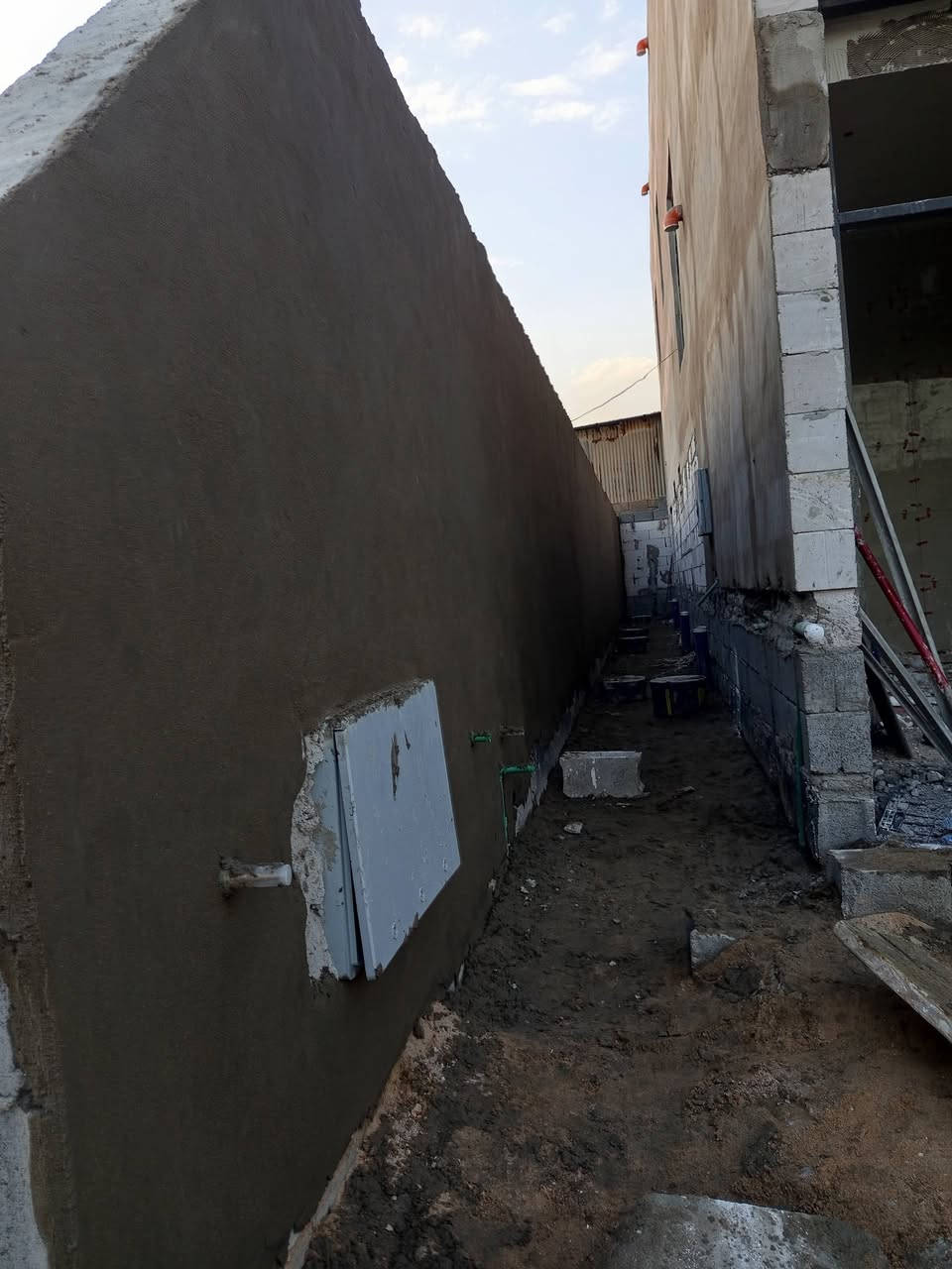 خلفه لبخ وسراميك واجهات بانسب لاسعار ***********
