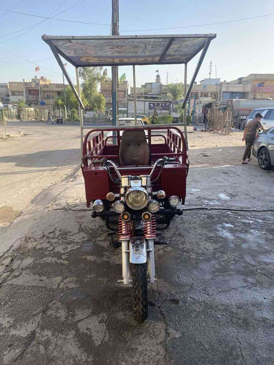 السلام عليكم ستوته للبيع نوع صقر تجاري موديل 2022 اوراق كامله واصولية بيها ملاحضات تصليح بسيط السعر مليونين و200 وبيها مجال بخدمتكم مكاني بغداد مدينه الصدر رقم الهاتف ***********
