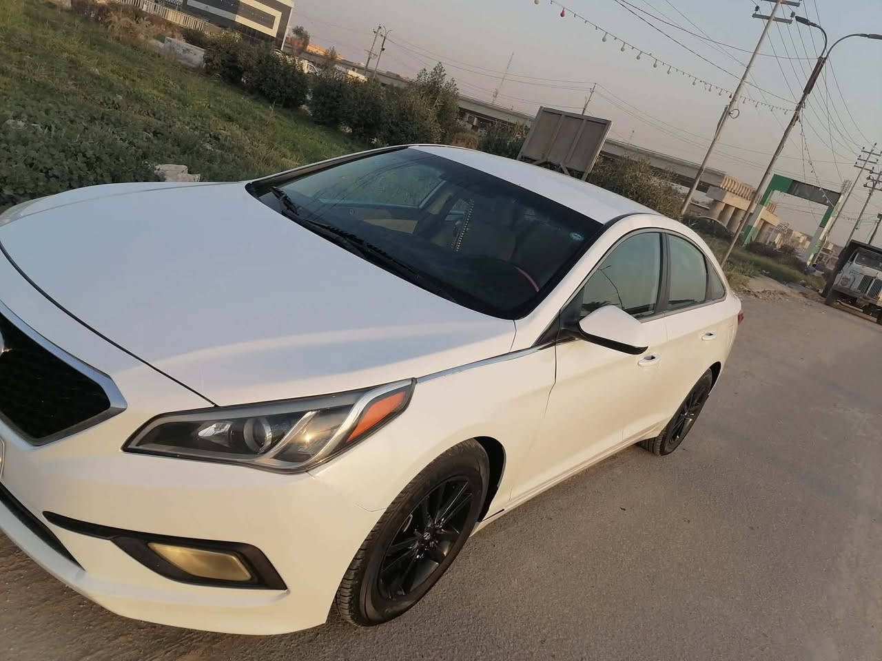 سلام عليكم
حبايب عندي 
هونداي: سوناتا 
موديل :2017
رقم أربيل 
وارد أمريكي
رقم نكليزي
 بسمي
سنويه لل 2030
حبايب سياره حادثه قطعتين مال امريكي 
سياره جاهزه من جميع النواحي 
السعر  125وبيه مجال
رقم الاستفسار ***********
