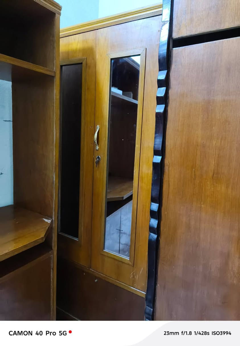 غرفه نوم نظافه 70% السعر 450 نقص قفاله يدات***********
