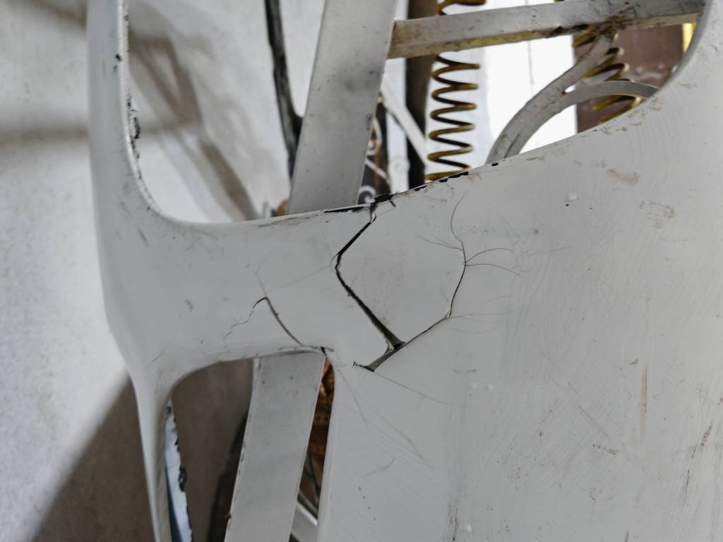 سلام عليكم
دعاميه أوباما اماميه
بيها كسر موضح بلصوره
مكاني البصره معقل
*********** البصرة, العراق
