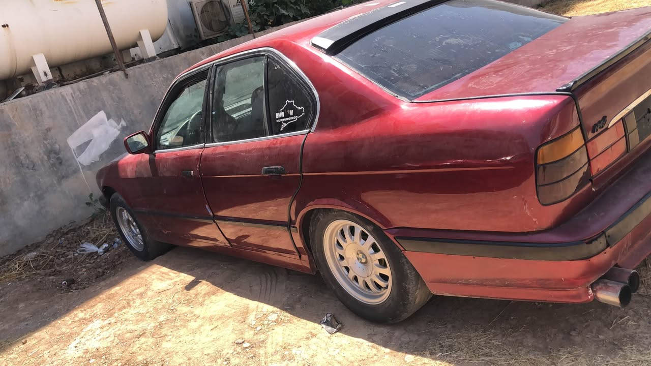 بيئم موديل ١٩٩١ كئرو مةكينة بةشةرت مةكينة ٥٢٠ گئر حادي دوكةل و بوخار بةشةرت سةيارةكة زور خاوئنة دةرةوة و ناوي وةك يةك بش و بشت كةبس  گئرحادية سلايت نية سةيارةكة زور زور بةقوةتة لة قوةت بئزارة لةكةر يةك ٥٣٠ هةستان و معدةل بكة بةرمةجةي حقلي كراية  سنةوي كةسك و واجيهةية شوئين هةولئر  *********** أربيل, العراق
