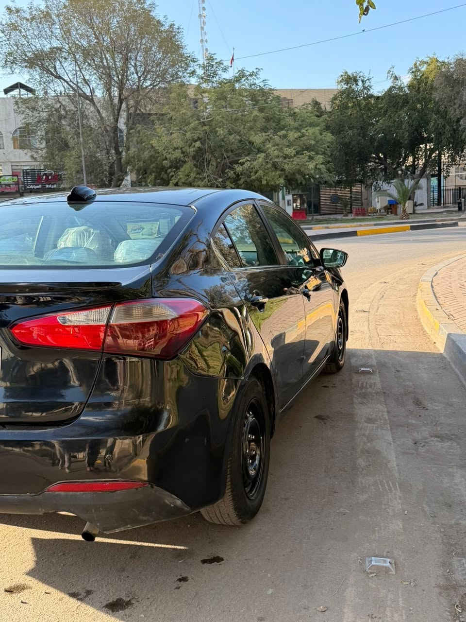 للبيع بلقسسسسط. بلقسطط
سلام عليكم 
فورتي موديل 2016 محرك 2000
للبيع يلقسط 
لاستفسار اكثر اتصل على لأرقام 
***********
***********
