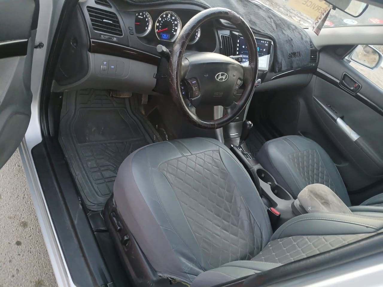 السلام عليكم سوناتا موديل 2009 امريكي ليبل واحد فول مواصفات .مكفوله من الصبغ وسونار موجود وياهه محرك 2400 دوش مكفوله من محرك وكير وتبريد وتدفئه رقم اربيل الجديد سعرهه 118 وبيهه مجال مكاني الرمادي الخالديه
***********
***********
