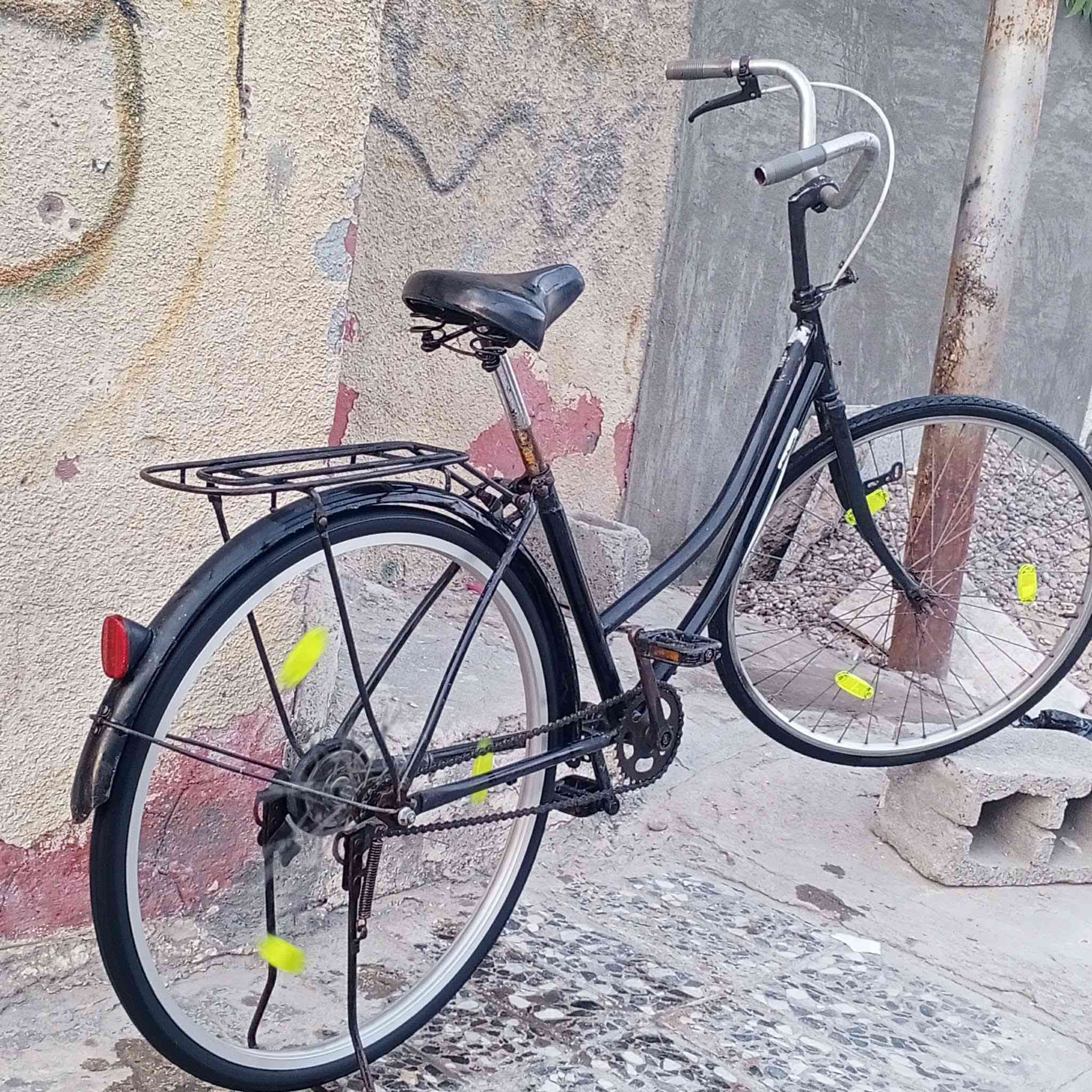 البيع السعر50 المكان الشهداء البياع***********
