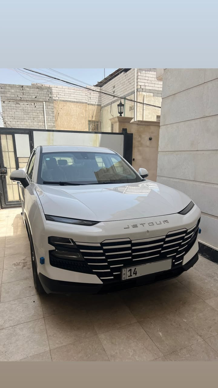 جيتور داشنك 2026
ماشيه 2700 
رقم بصرة 
السعر 23.500

 السيارة ع وضع الشركة مكفولة
 بيها طخه الصغيره بل دعاميه وهذا شخط 

العنوان . البصرة ***********
