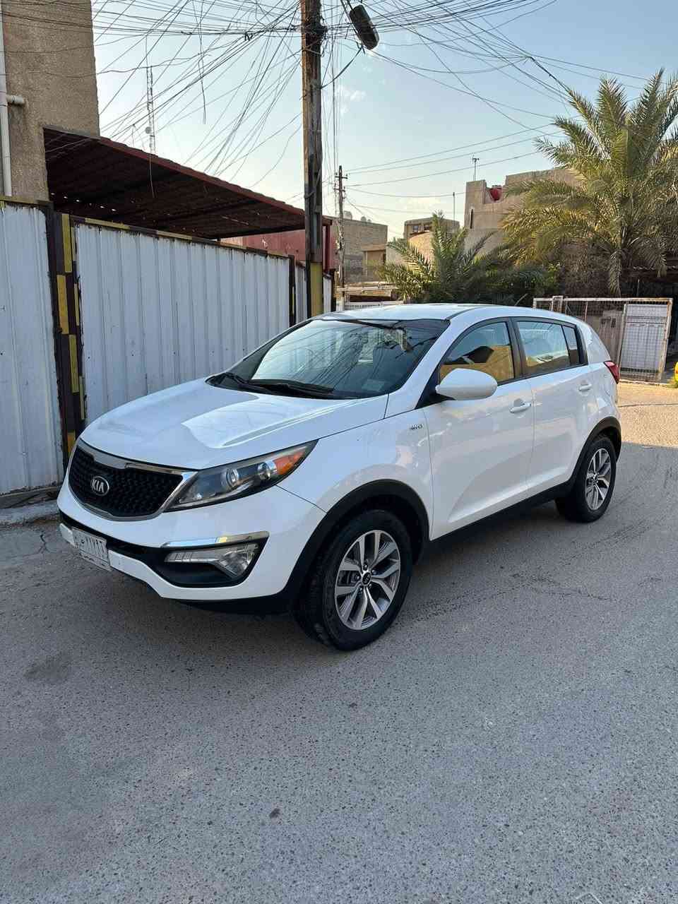 سلام عليكم
سبورتج 2016 وارد أمريكي 
حادث بابين صفحة جانب السائق 
مبدل باب والباب الثانية معمرة
مكينة 2400 Gdi
تبريد قطعتين 
بجم كبس
ماشيه 86 الف ميل حقيقي 
صور الحادث بالمنشور مع صور السونار
السعر 149 $
رقم بغداد بإسمي تحويل مباشر 
مكاني بغداد الزعفرانية
للاستفسار ***********
***********
