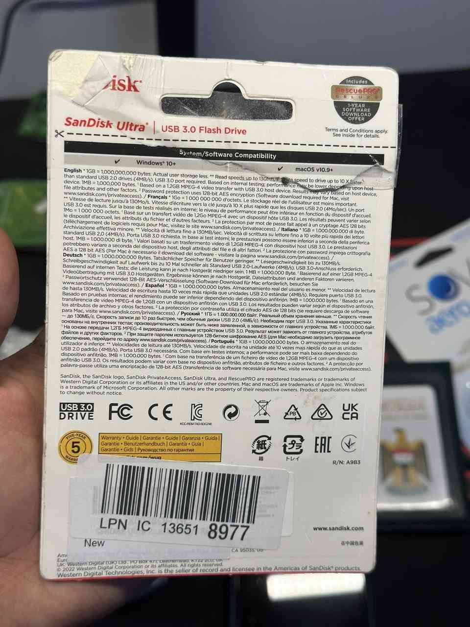فلاش سانديسك USB 3.2 

السرعه 130 
مستخدم قليل 

السعر 30 الف


**إذا كنت صاحب هذا الإعلان وتريد حذفه لأي سبب، رجاءا أرسل رسالة إلى الدعم الفني**