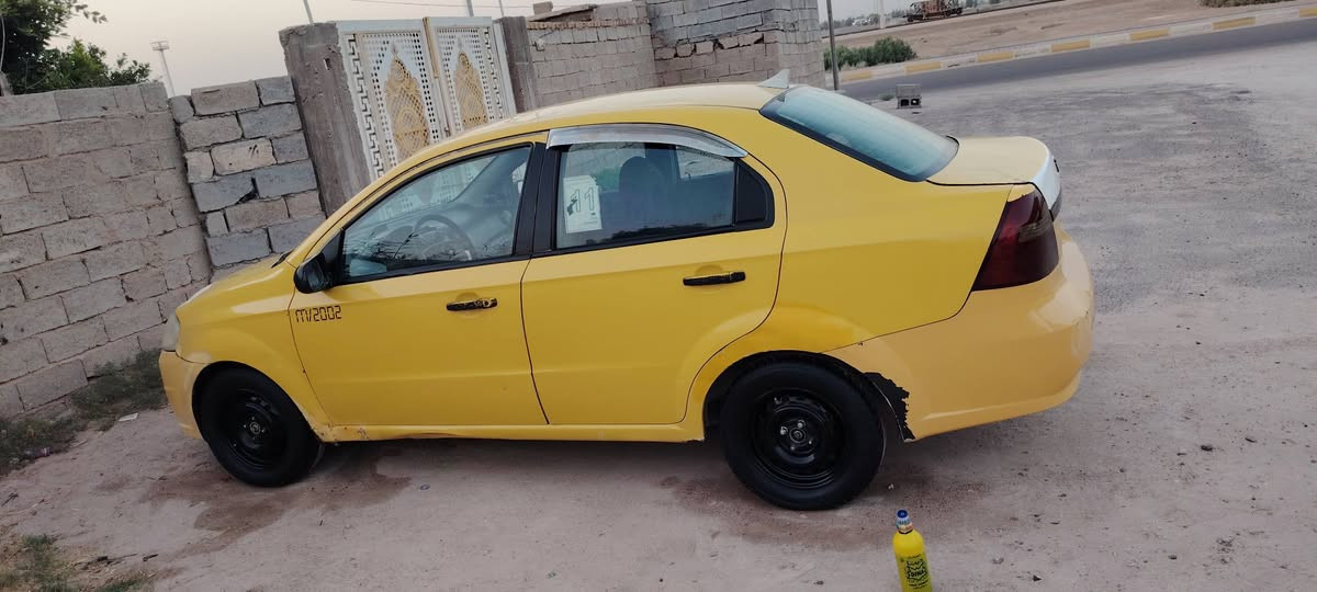 السلام عليكم افيو خليجي للبيع 2008 محرك مسكر كير عادي باسمي سنويه لل 28 يرادلها صدر السعر 31 وبيها مجال ***********
