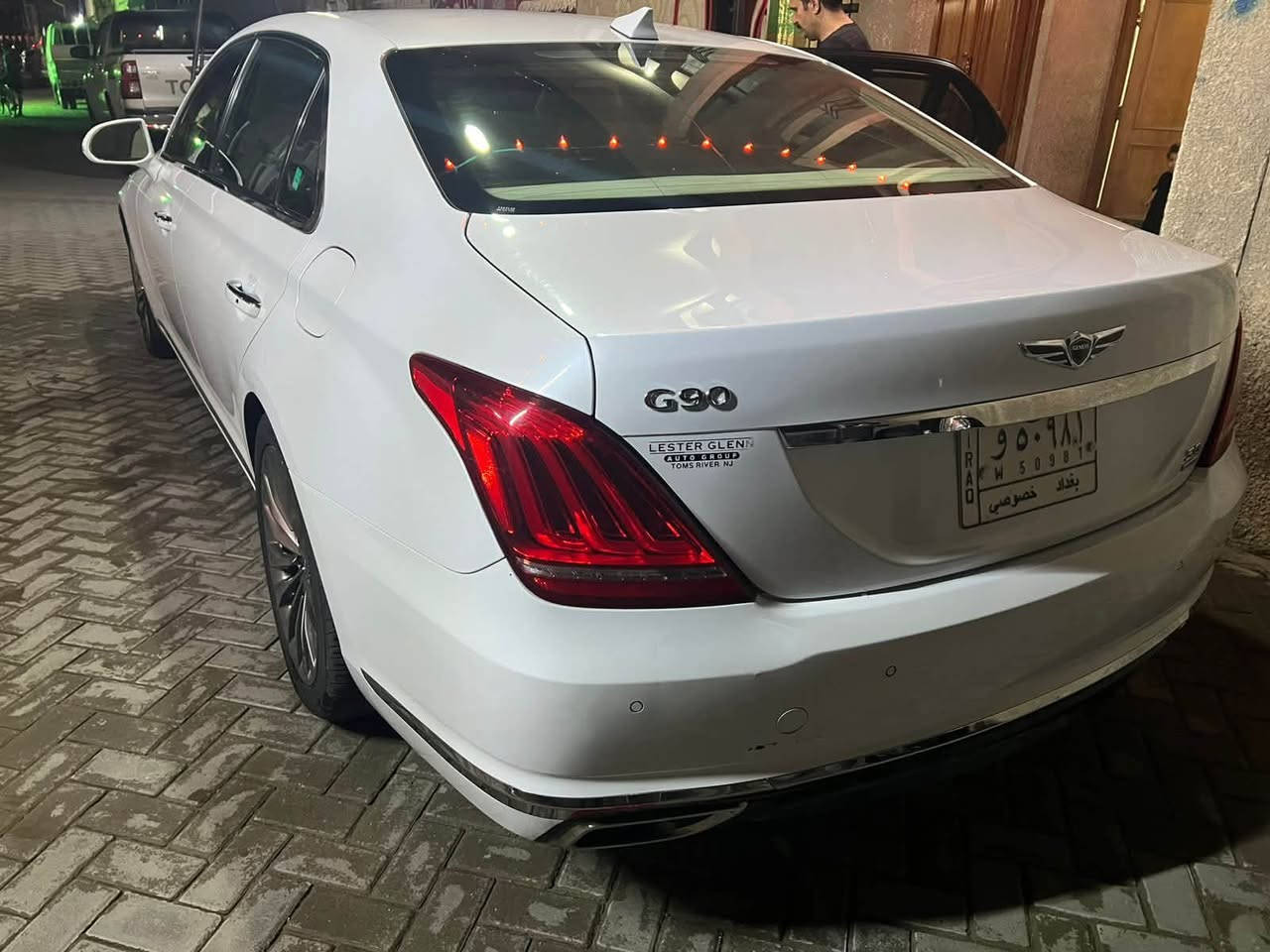 السلام عليكم للبيع 
جينسيس G90 2018 فول مواصفات
صورت الحاددث موجوده ويه الصوربس البنيد مصبوغ بيه ايرباك دركه ودشبول وهنا بلعراق صار بيه اثر حالوب كلش بصيط وهاذ الجاملغ الايسر بيه طخه ما مصلحه كير ومكيينه والحداديه كفاله عوزه بس زوج تايرات الاماميه 
السعر 235 وبيه مجال حك الجيه 
***********
