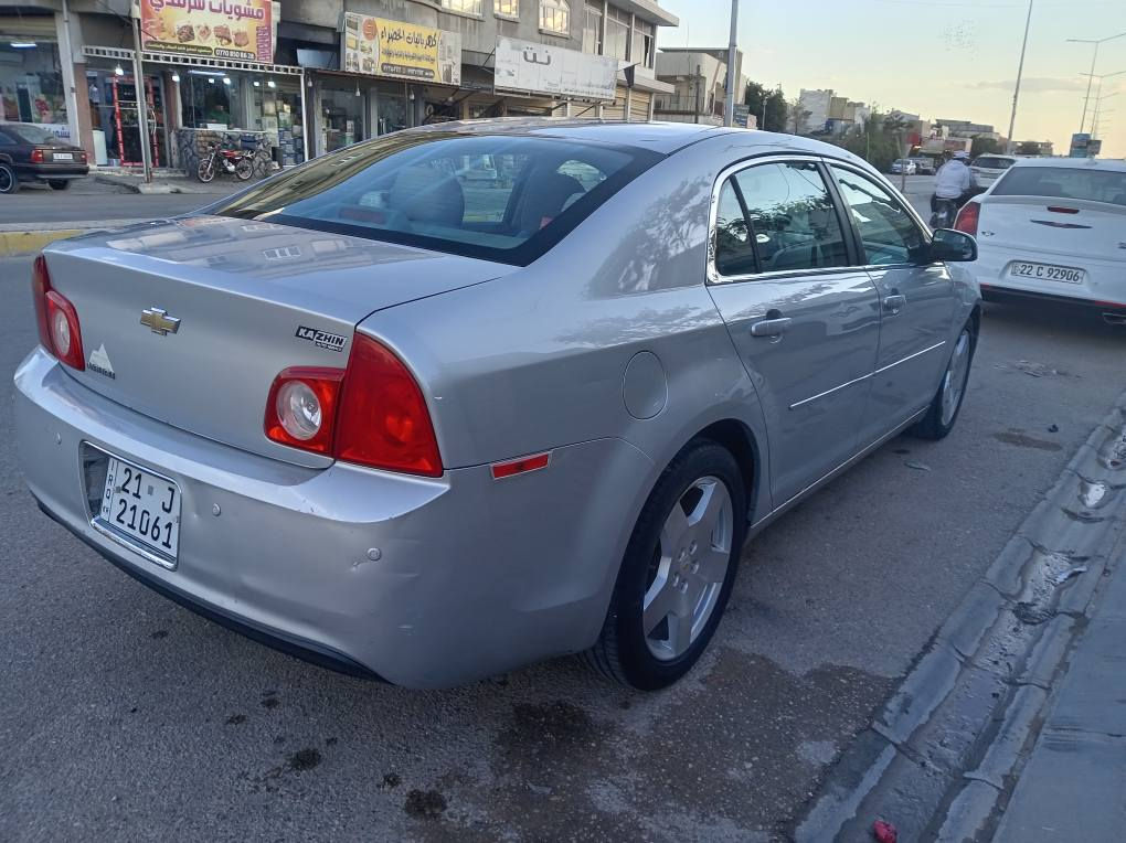 سلام عليكم ماليبو موديل 2011 بدون صبغ حته داعميات شرط بي تعديل بارد حيل قليل سياره ماش 145الف كير محرك تبريد شرط صدر إمامي خلفي شرط 4تايرات جديد بي تشغيل بعد رقم سنويه هزه كله جديد
سياره حيل نضيفه تجي تشوف احلح من صور سعره 85بي مجال مكانه كركوك رقم هاتف *********** كركوك, العراق
