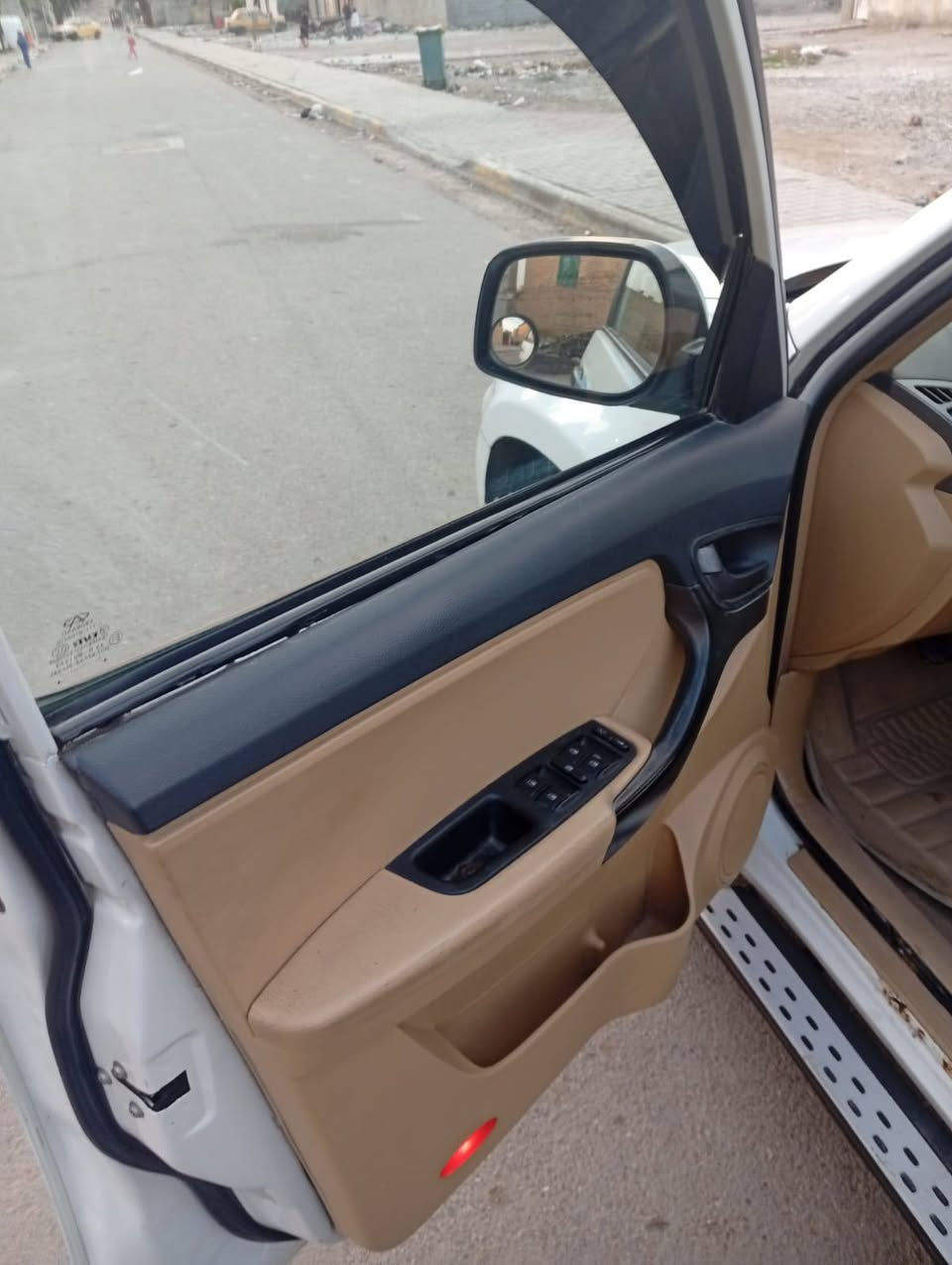 سلام عليكم تيكو نضيفه 12شكل13كير محرك خير من الله السعر 60وبيهه مجال رقم انكليزي سنويه تصقط 2031هزه ما صاقطه ما بيهه اي خياس طخم تاير محرك0 200المكان الحسينيه الراشديه ***********
