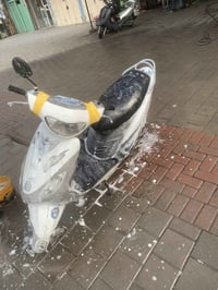 ماكس منغولي جديدة نزلتها من الرمبة قبل كم شهر اي نقص مابيها كهربائيات ...