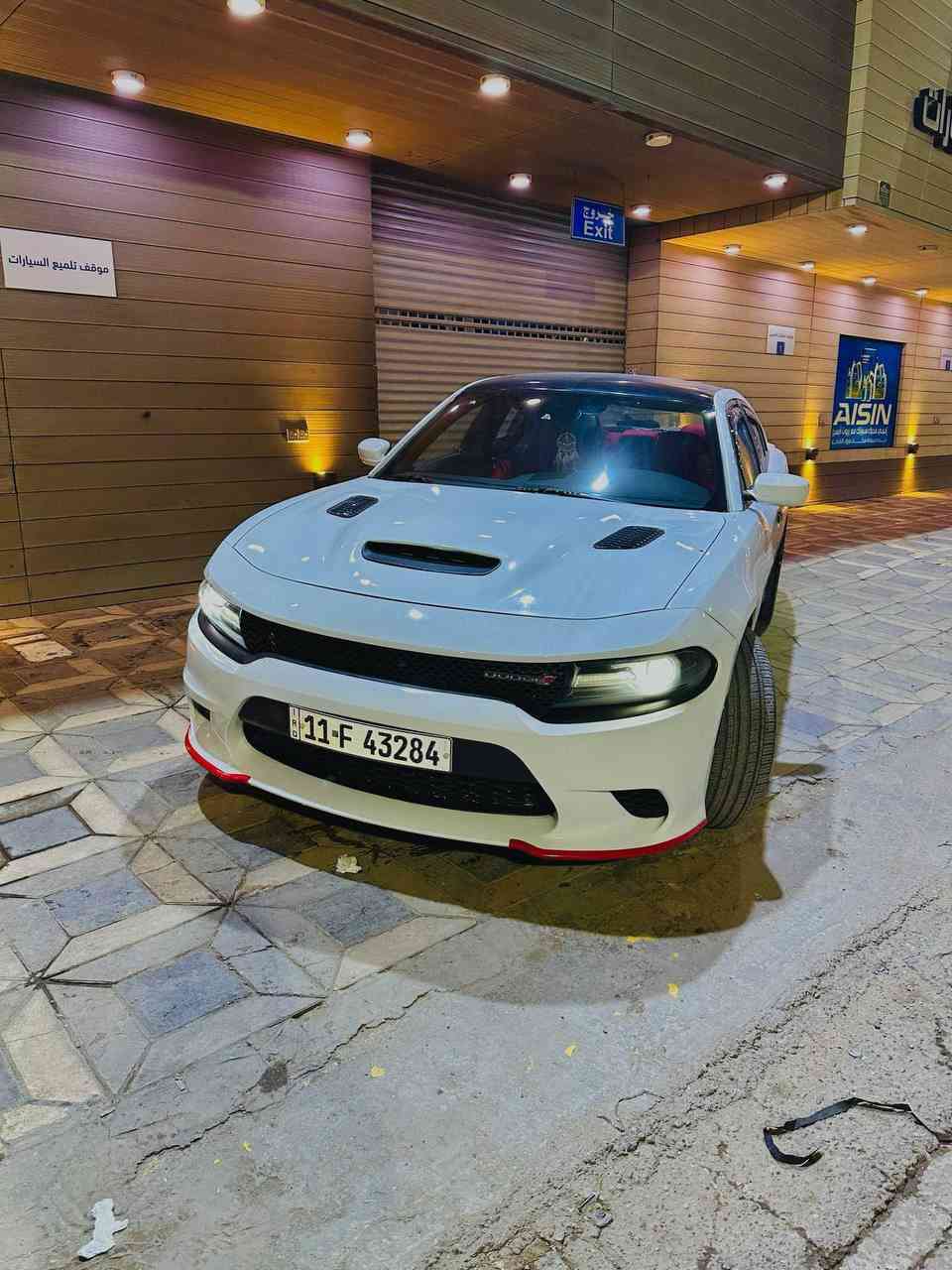 جارجر GT 2018 لون ابيض
محرك وكير وحدادية بلادي مكفول
السيارة مابيها اي نقص  
بيها قطع صبغ ابيعها صبغ عام السيارة كلش مرتبة مثل ما واضح بالصور وبالحقيقة بعد احلى 
السعر 165 ورقة وبيها مجال بسيط 
مكاني بغداد حي اور 
رقمي ***********
