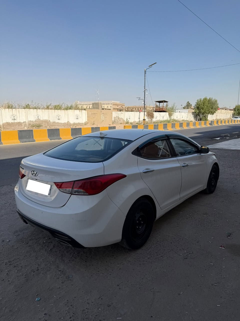 للبيع
هيونداي النترا 

موديل 2013 اصل 

دخول جديد ادوات ادوات 

متومه رقم اربيل انكليزي 

فول مواصفات 

دواخل جلد 

شاشه 

تبريد ثلج 

محرك 1600 بانزين 

سياره جاهزه 

مكانها البصره 

سعر وتفاصيل اتصل وتدلل 

***********

