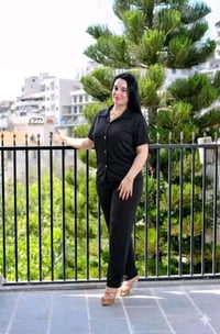 نسائي • اكريشه درجة اولى • مقاس حتى ٨٥كجم