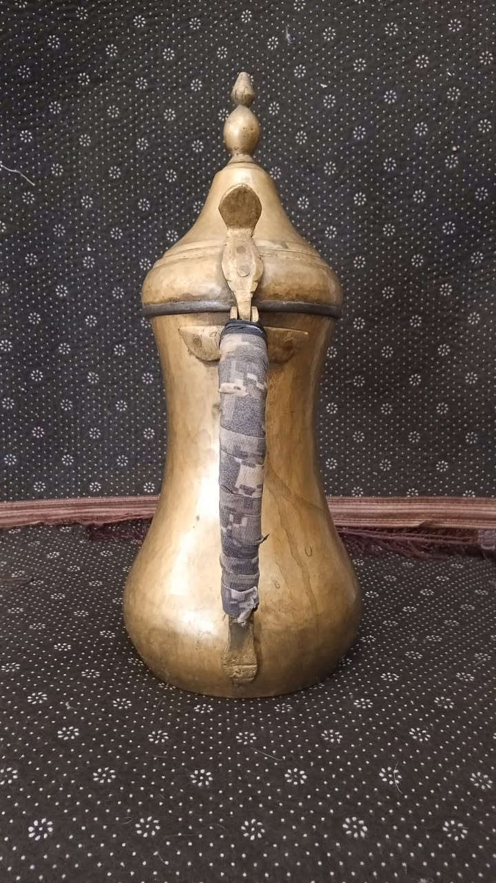 كمكم طرق يدوي بالكامل نظافه تامه مختوم من الجهتين ارتفاع 38 سم


**إذا كنت صاحب هذا الإعلان وتريد حذفه لأي سبب، رجاءا أرسل رسالة إلى الدعم الفني**
